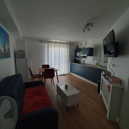 Studio Equipe Et Meuble St Cyprien Saint-Cyprien  Eksteriør bilde