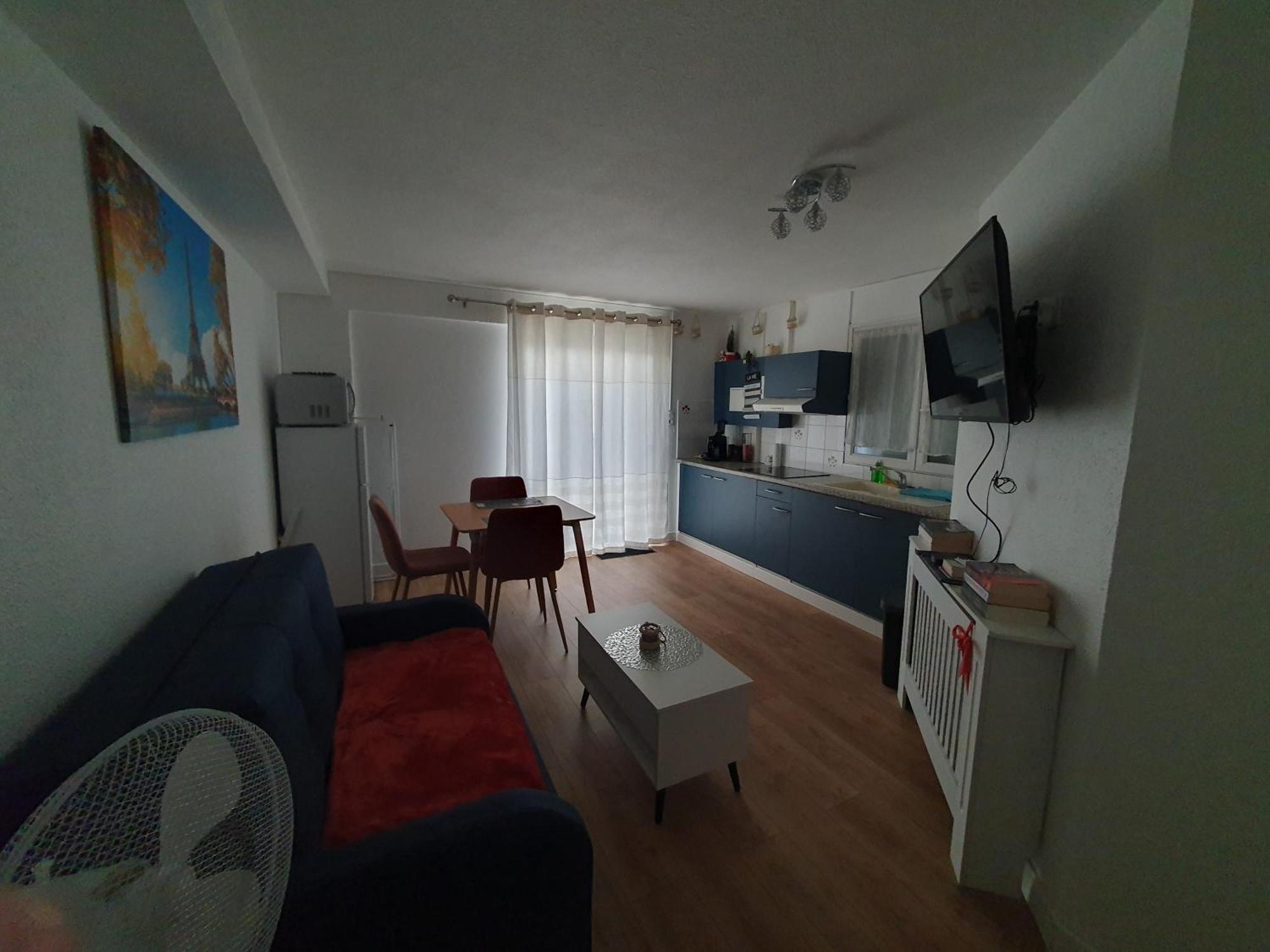 Studio Equipe Et Meuble St Cyprien Saint-Cyprien  Eksteriør bilde